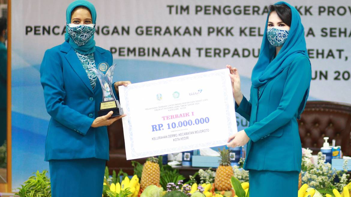 TP PKK Kota Kediri Raih Terbaik I dalam PKK Bangga Kencana Kesehatan Kategori Lingkungan Bersih dan Sehat